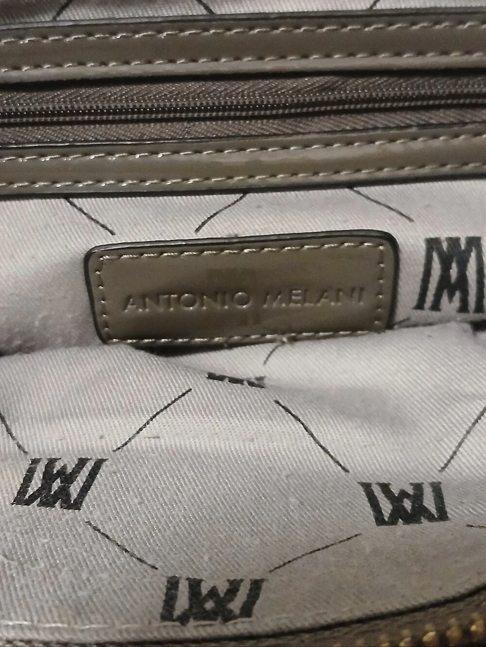 ​Antonio Melani Taupe Gray Pebble Leather Turnlock Satchel Bag Logo Lined
